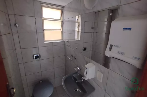 Alugo apto 1 dorm. mobiliado, em frente a Santa Casa - Bairro Bom Fim - Porto Alegre/RS.