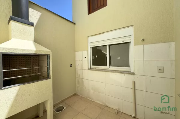 Casa em condomínio com 2 quartos com vaga para venda no bairro Olaria, Canoas/RS