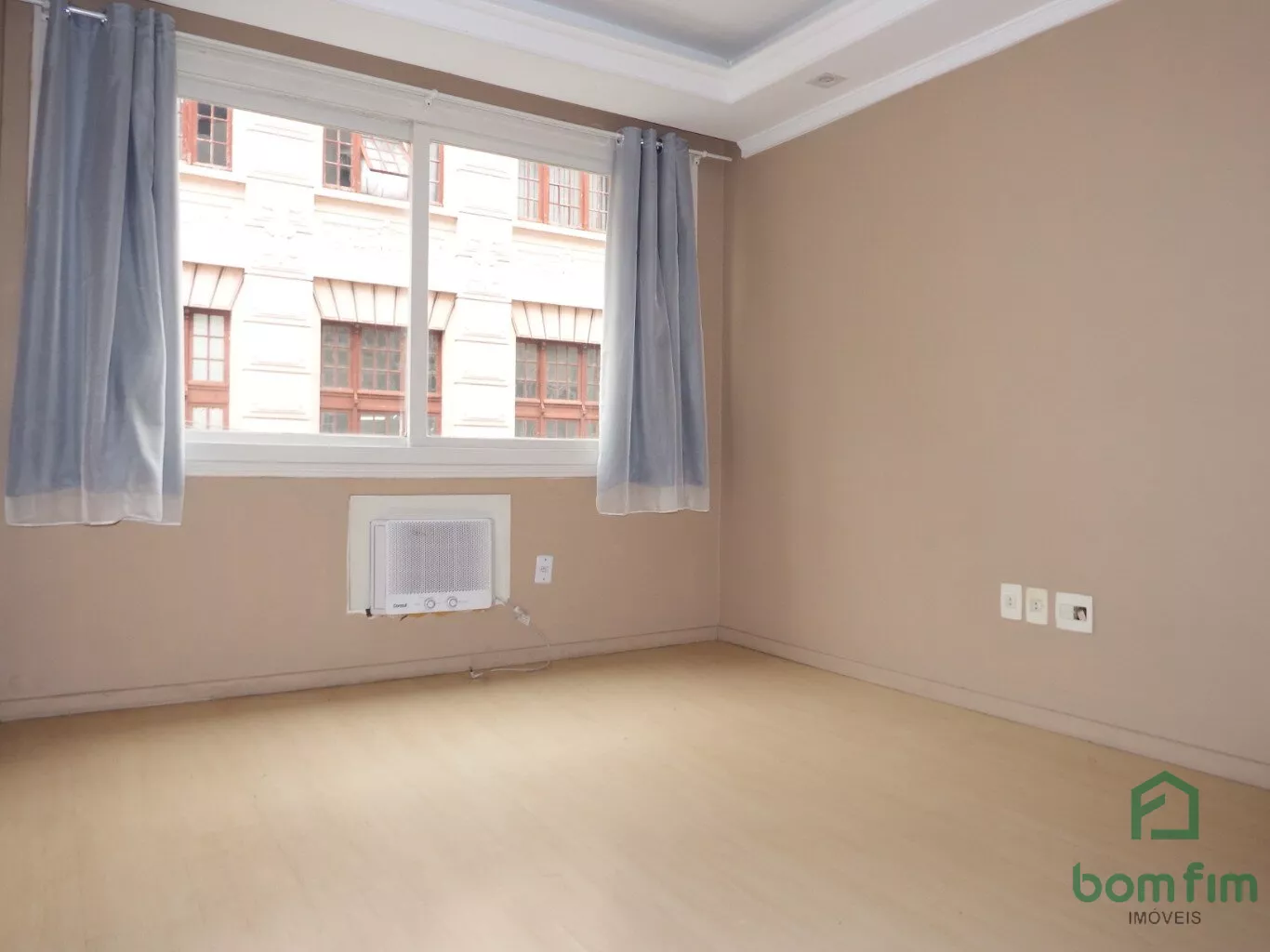 Apartamento à venda com 1 quarto, 45m² - Foto 4