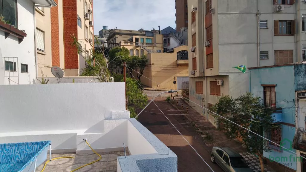 Sobrado à venda com 4 quartos, 180m² - Foto 13