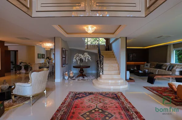 Casa em condomínio 5 suítes, para venda, no Laje De Pedra, Canela/RS.