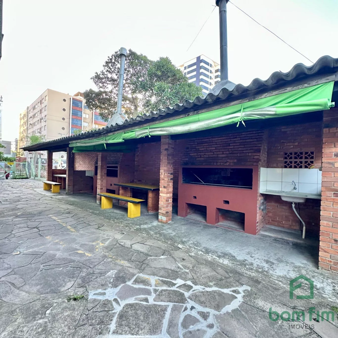 Apartamento à venda com 2 quartos, 56m² - Foto 27
