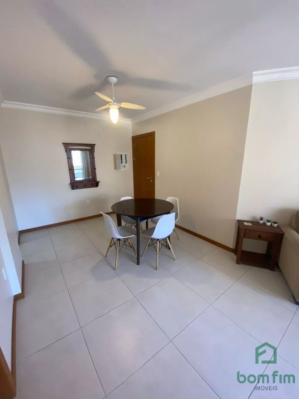 Apartamento à venda com 3 quartos, 93m² - Foto 8