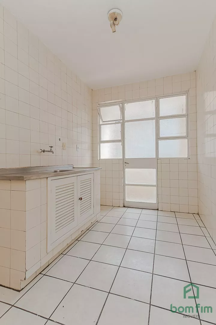 Apartamento à venda com 2 quartos, 64m² - Foto 27