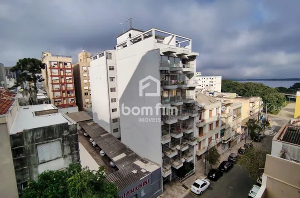 Apto para aluguel 2 quarto(s) c/ churrsq. no Centro Histórico de Porto Alegre/RS.