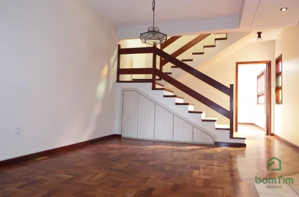 Casa de 3 dorm. para locação no bairro Glória, Porto Alegre/RS.
