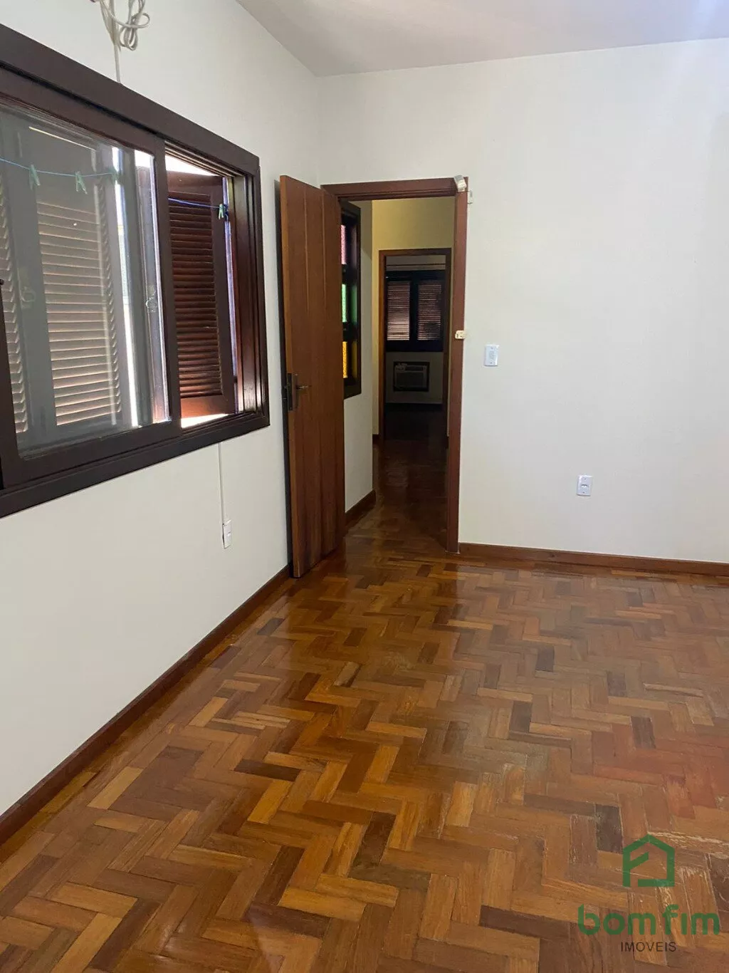 Apartamento à venda com 3 quartos, 180m² - Foto 15