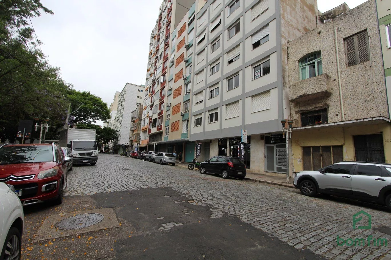 Apartamento para alugar com 1 quarto, 43m² - Foto 23