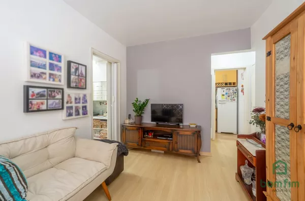 Apartamento 1 dorm. para venda c/ garagem, Centro Histórico, Porto Alegre/RS.