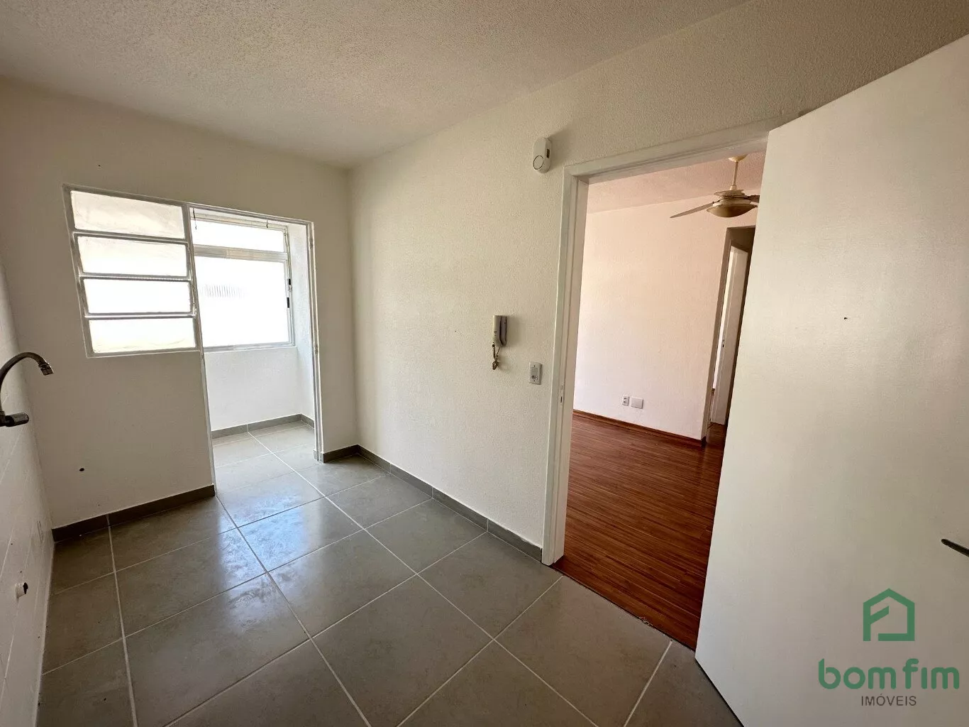 Apartamento à venda com 1 quarto, 48m² - Foto 9