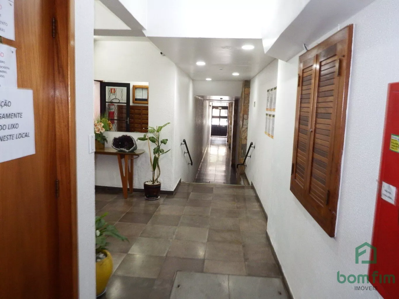 Apartamento para alugar com 2 quartos, 58m² - Foto 15