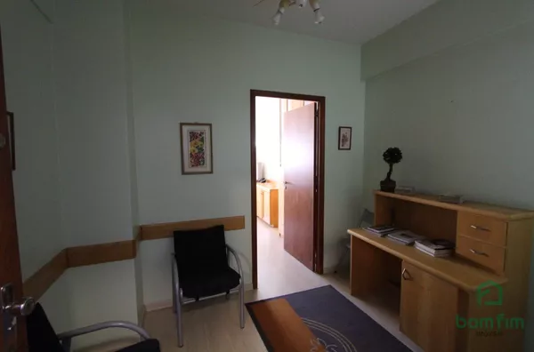 Conjunto comercial sala para Locação, no Bairro Petrópolis, Porto Alegre/RS.