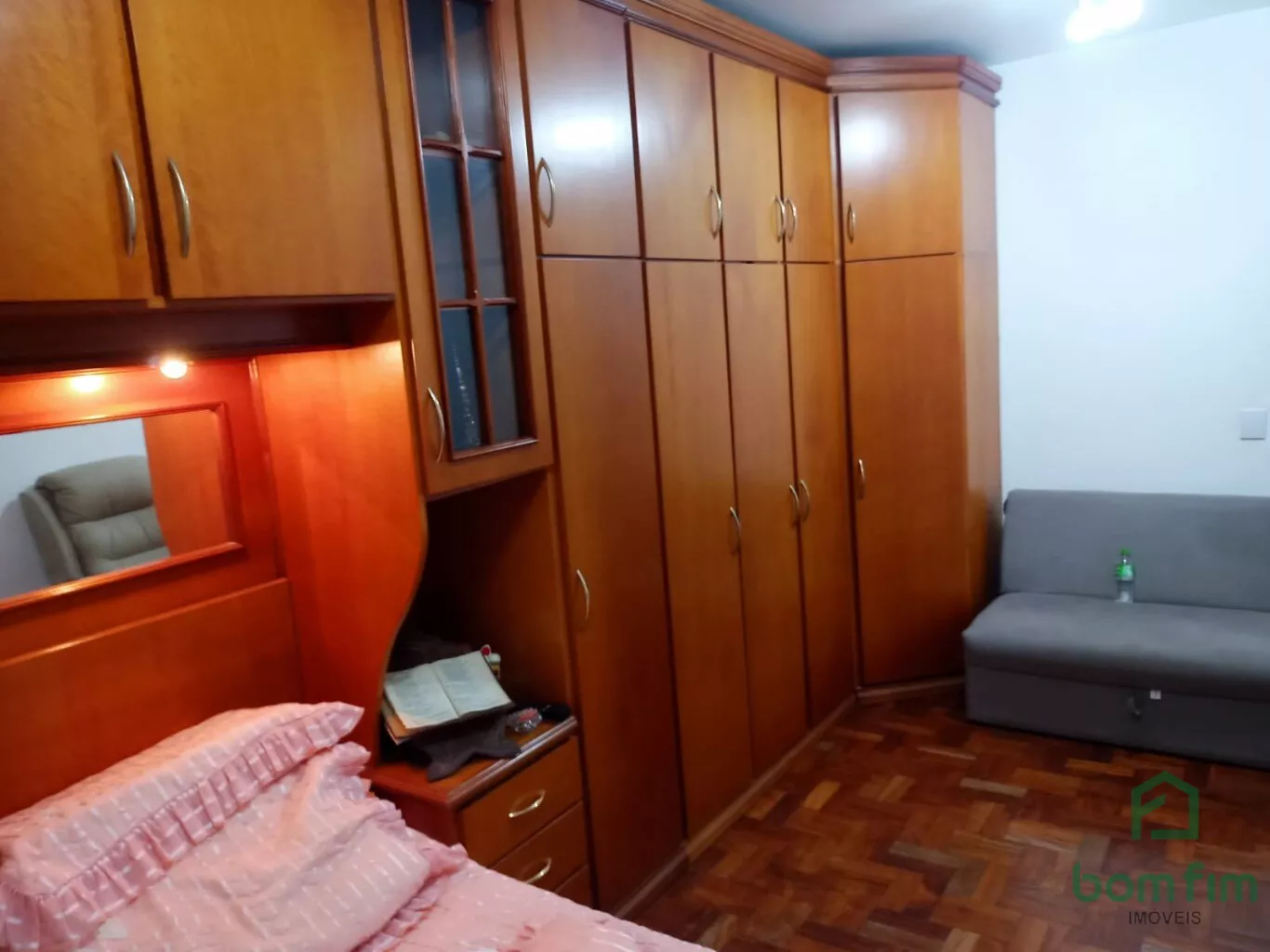 Apartamento à venda com 1 quarto, 38m² - Foto 2