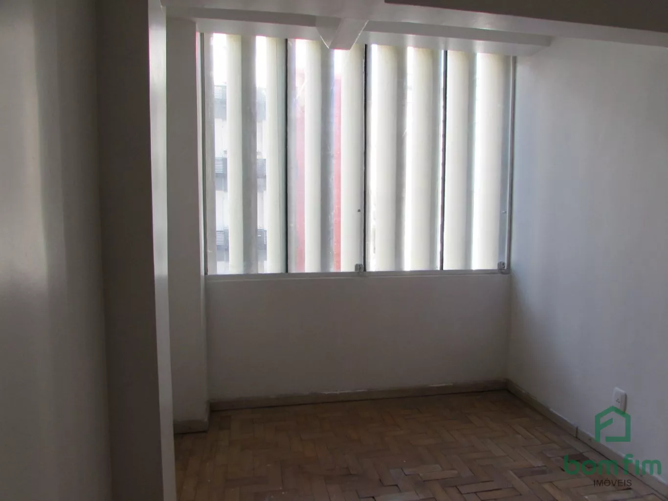 Apartamento à venda com 4 quartos, 106m² - Foto 11