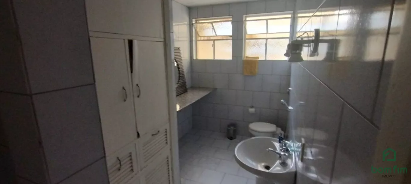 Apartamento para alugar com 3 quartos, 149m² - Foto 11