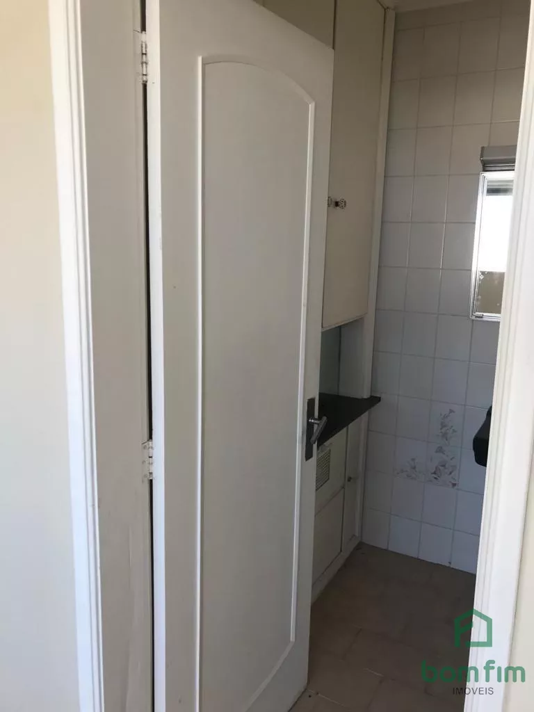 Apartamento à venda com 3 quartos, 180m² - Foto 5