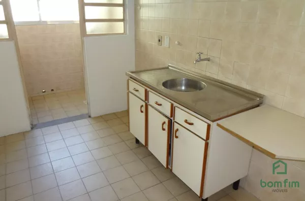 Apto 2 dorm com garagem coberta para aluguel, no bairro Partenon, Porto Alegre/RS