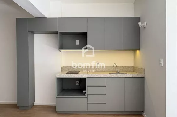 Apartamento 1 dorm. reformado para venda, no Bairro Centro Histórico, Porto Alegre/RS.