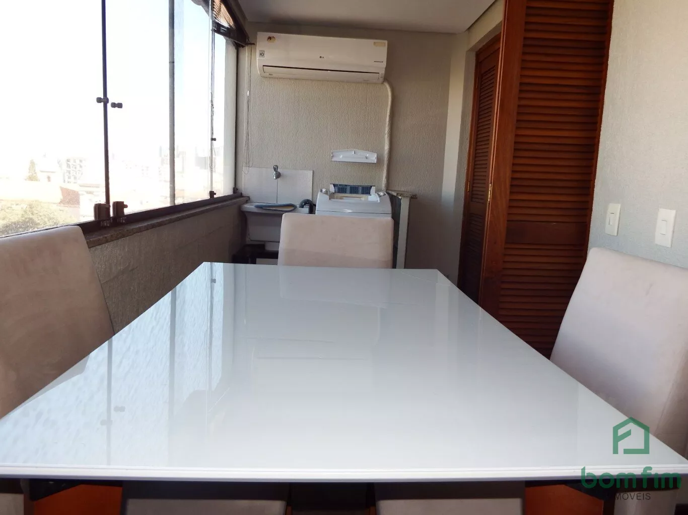 Apartamento à venda com 1 quarto, 50m² - Foto 4