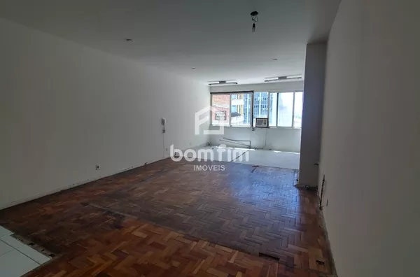 Alugo apto 1 dorm. mobiliado, em frente a Santa Casa - Bairro Bom Fim - Porto Alegre/RS. - Foto 3