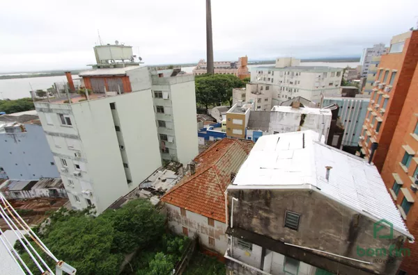 Apartamento para venda, de 2 dorm. c/ dep. empregada, c/ vista para o Gasômetro,  Centro Histórico, Porto Alegre