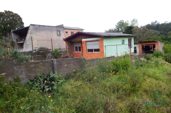 SÍTIO DE 2.359 m² no Bairro Agronomia em Porto Alegre/RS.