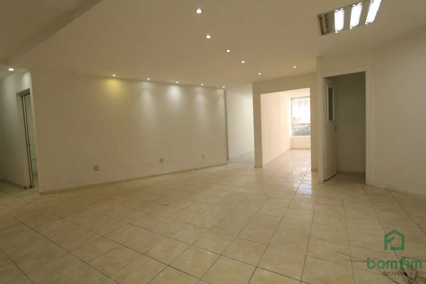 Conjunto Comercial-Sala para alugar, 200m² - Foto 17