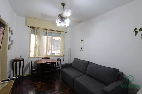 Apartamento para venda, 1 quarto(s),  Centro Histórico, Porto Alegre