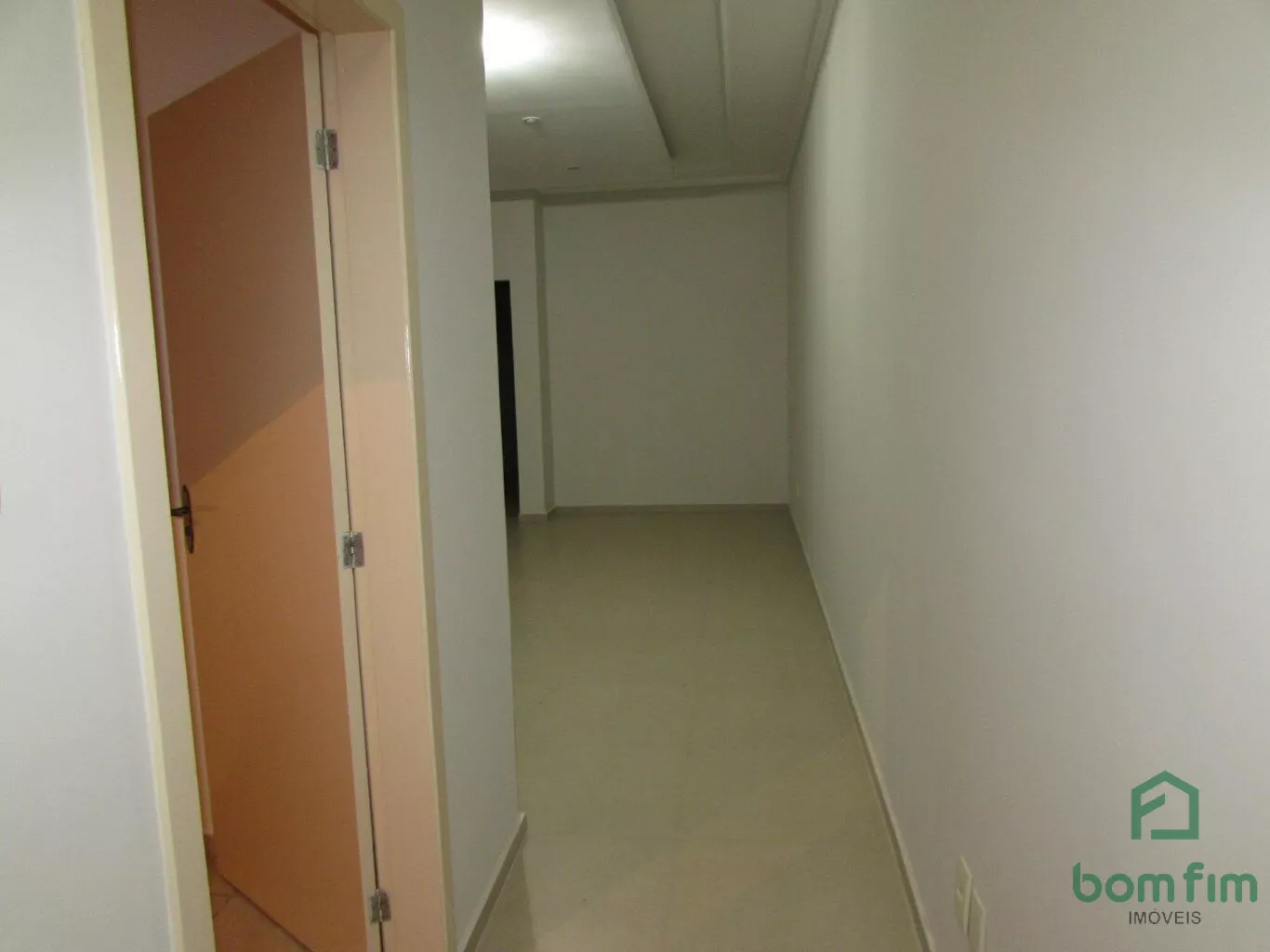 Apartamento para alugar com 3 quartos, 91m² - Foto 8