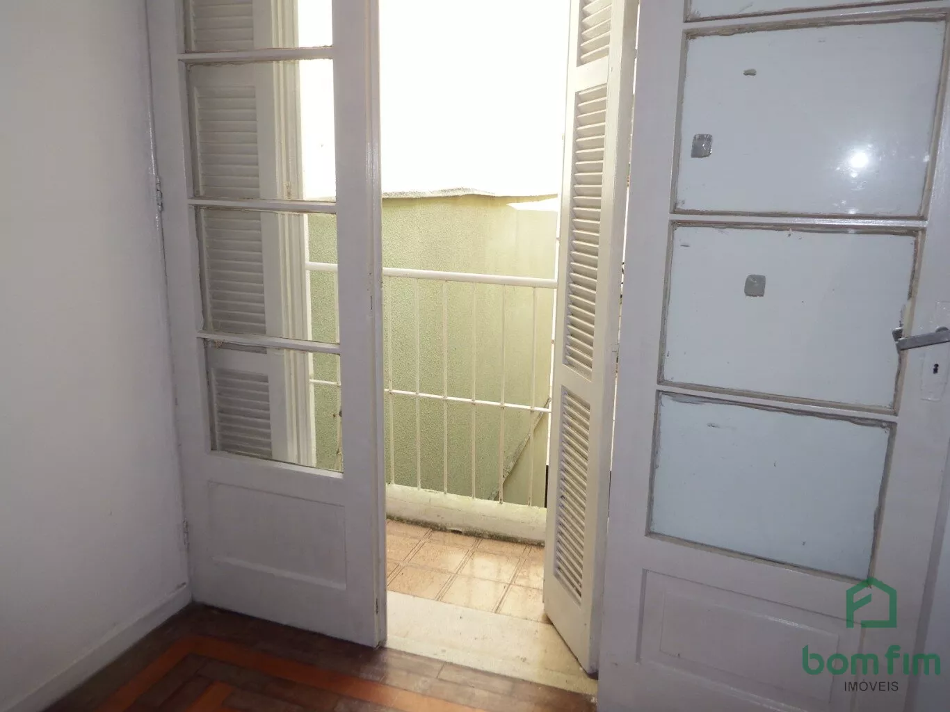 Apartamento à venda com 2 quartos, 85m² - Foto 12