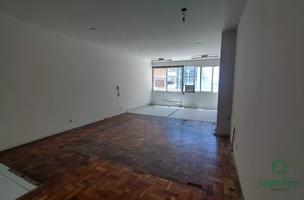 Vendo apto 1 dorm. em frente a Santa Casa - Bairro Bom Fim - Porto Alegre/RS.