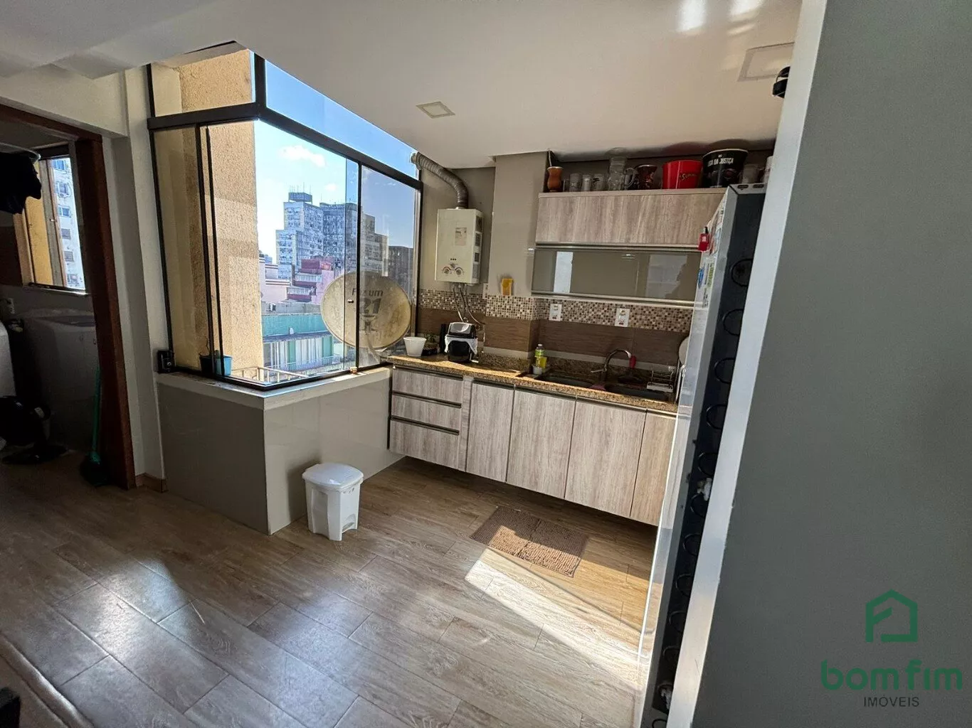 Apartamento à venda com 3 quartos, 100m² - Foto 5