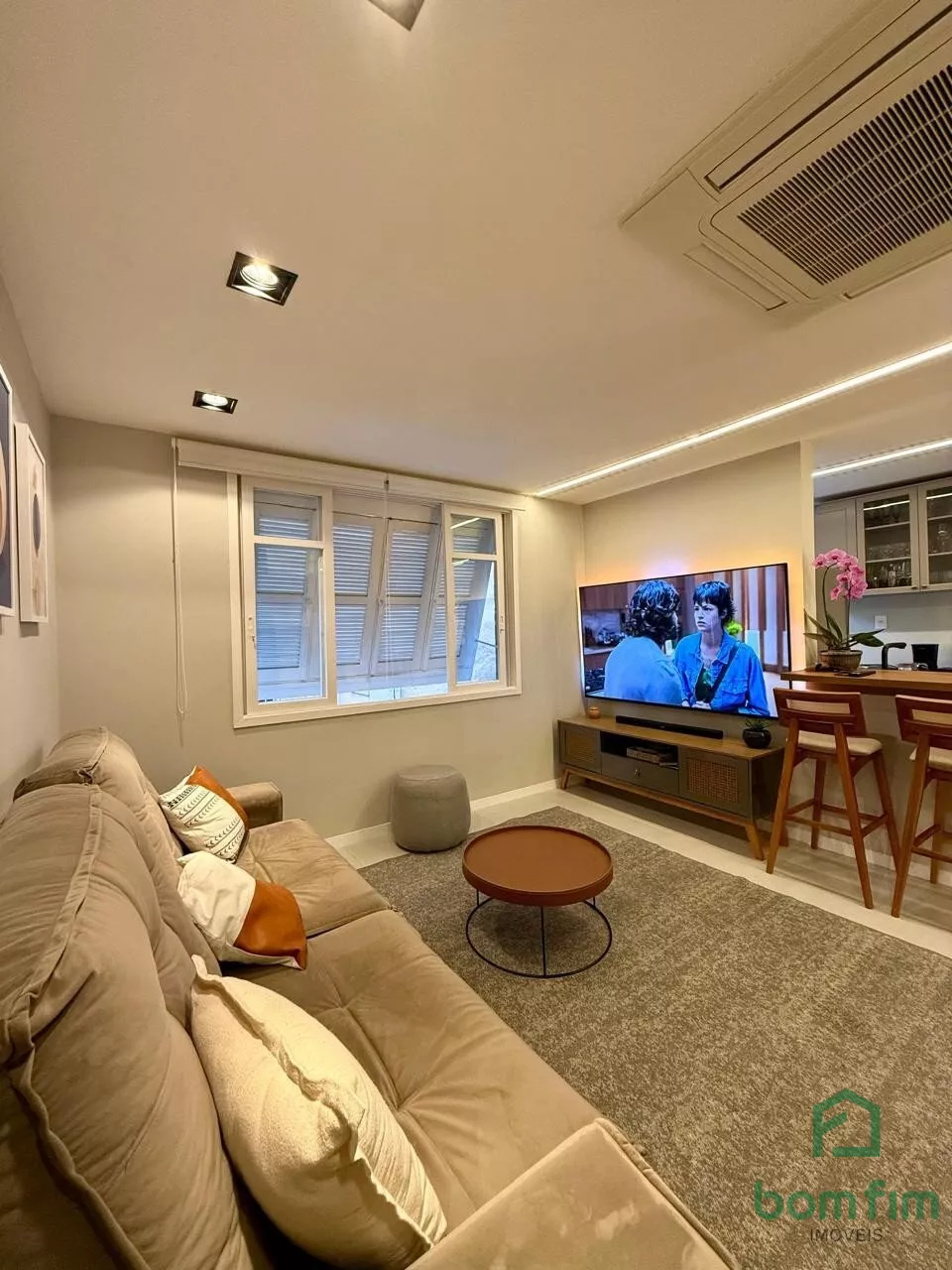 Apartamento à venda com 2 quartos, 71m² - Foto 7