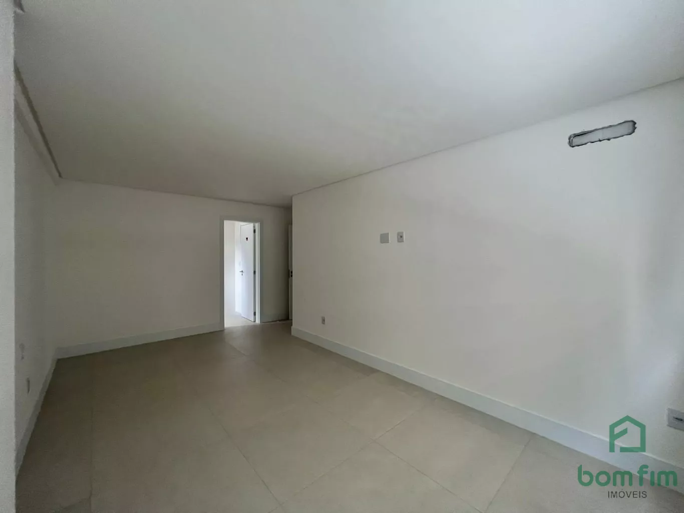 Apartamento à venda com 3 quartos, 130m² - Foto 8