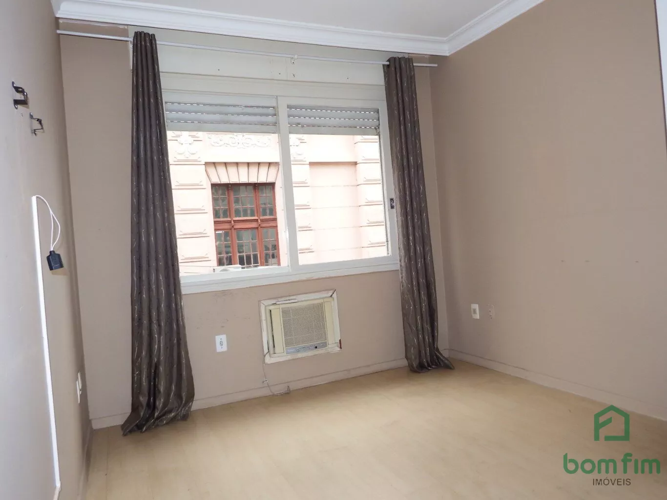 Apartamento à venda com 1 quarto, 45m² - Foto 23