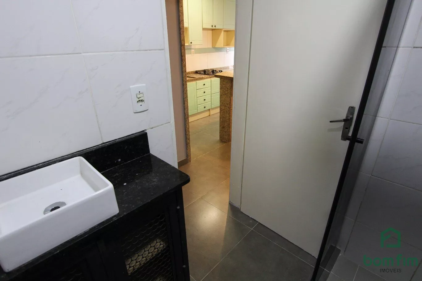 Apartamento para alugar com 2 quartos, 65m² - Foto 16