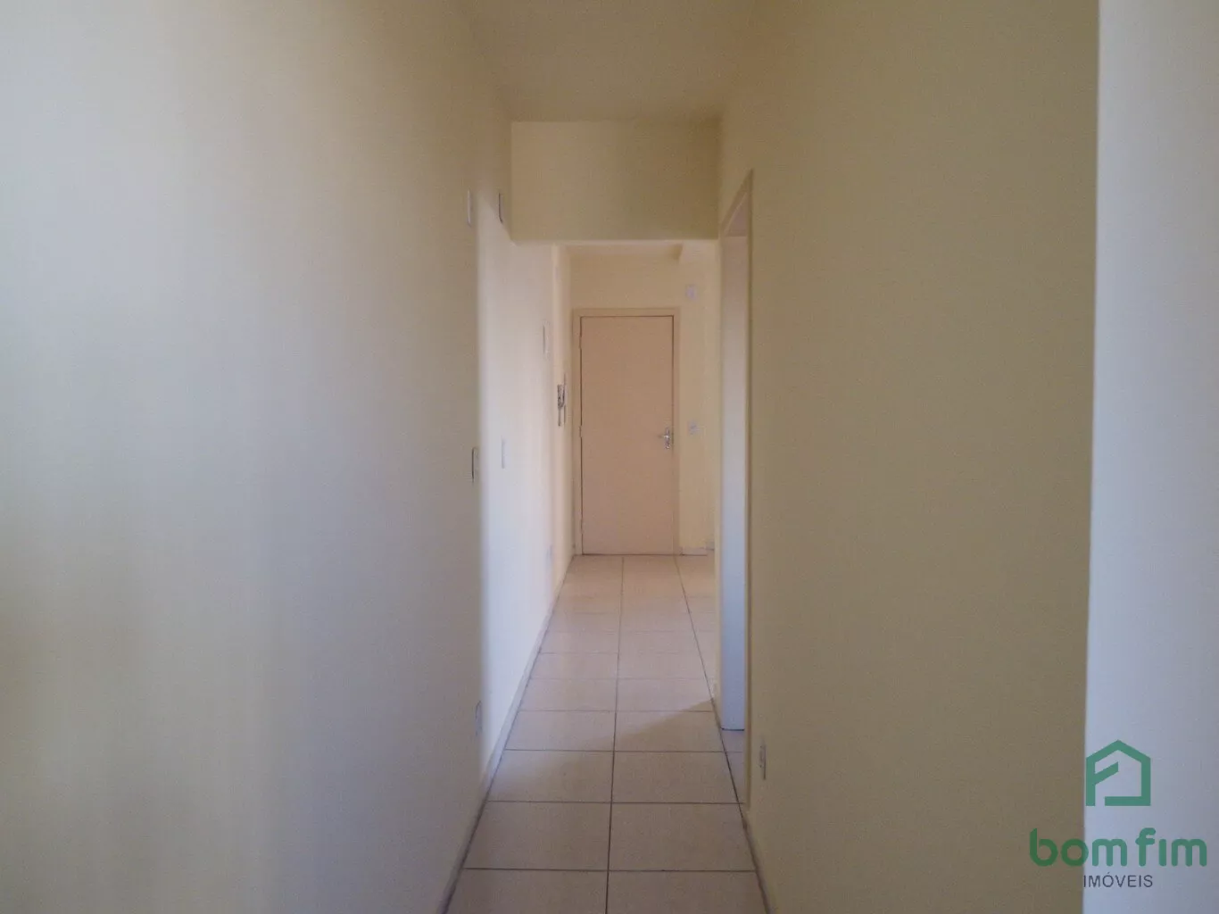Apartamento para alugar com 2 quartos, 65m² - Foto 15