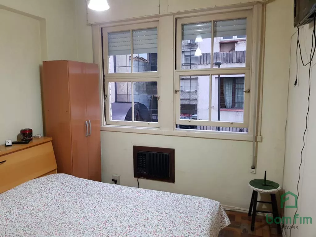 Apartamento à venda com 2 quartos, 70m² - Foto 10