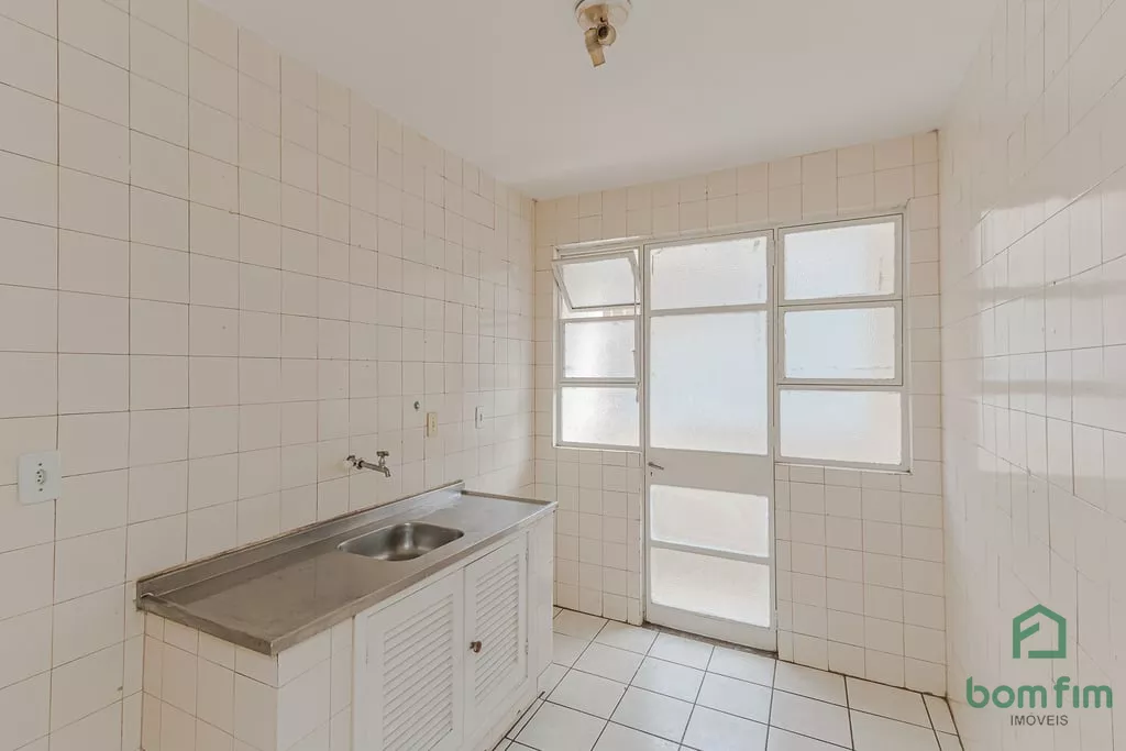 Apartamento à venda com 2 quartos, 64m² - Foto 25