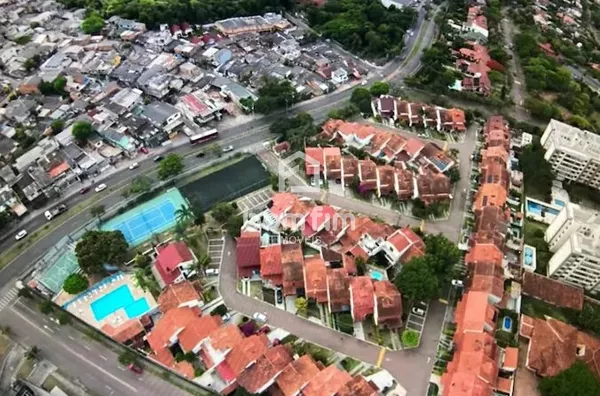 Casa em condomínio para venda, 3 Dorm.  Cavalhada, Porto Alegre - Foto 1