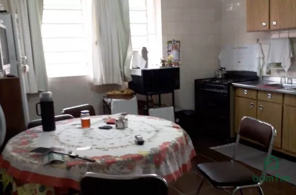 Casa para venda, 4 quarto(s), Bairro Medianeira, Porto Alegre/RS.