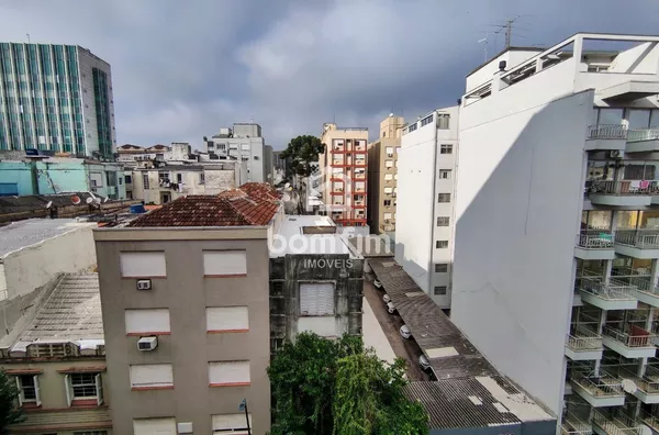 Apto para aluguel 2 quarto(s) c/ churrsq. no Centro Histórico de Porto Alegre/RS. - Foto 23
