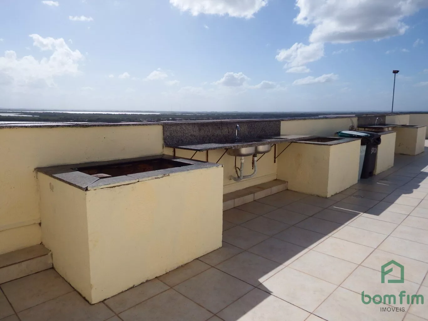 Apartamento para alugar com 1 quarto, 38m² - Foto 23