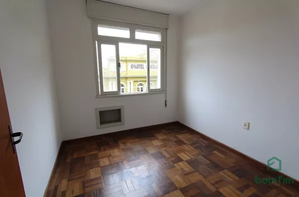 Apartamento para venda, 3 Dorm. Centro Histórico, Porto Alegre