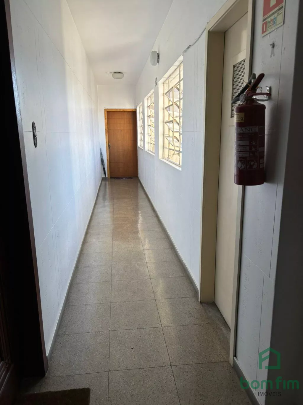 Apartamento à venda com 3 quartos, 100m² - Foto 28