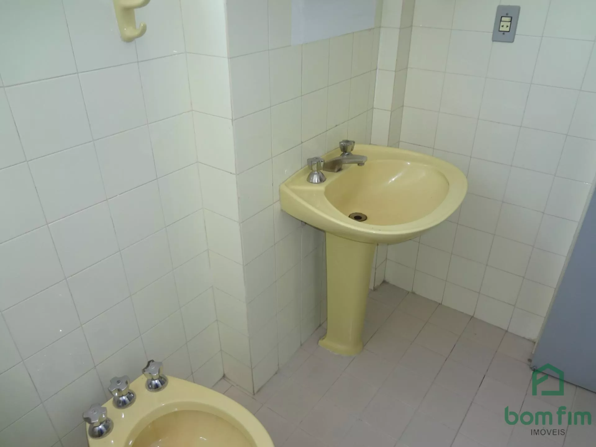 Apartamento para alugar com 3 quartos, 110m² - Foto 25