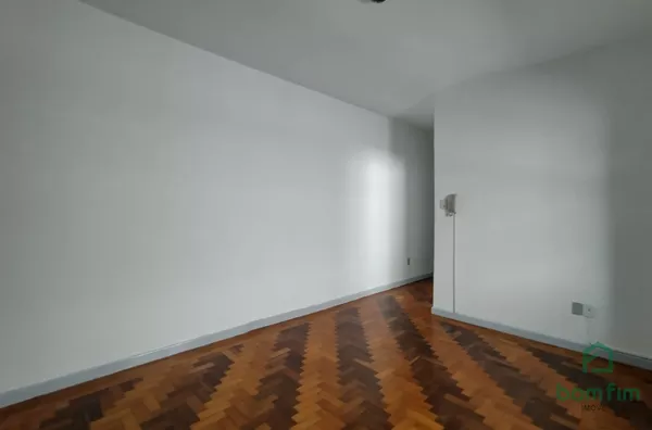 Apto de 2 dorm. para aluguel na Cidade Baixa - Porto Alegre/RS.