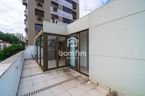 Cobertura para venda de 4 Dorm.,  Country, Porto Alegre/RS. - Foto 1