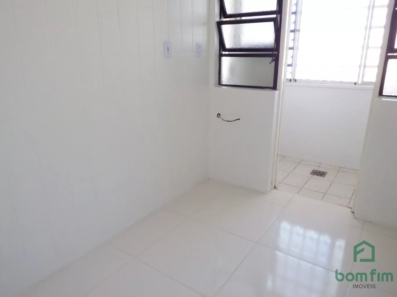 Apartamento para alugar com 2 quartos, 65m² - Foto 16