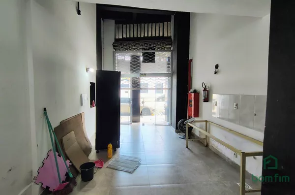 Loja / salão / ponto comercial para aluguel,  Centro Histórico, Porto Alegre